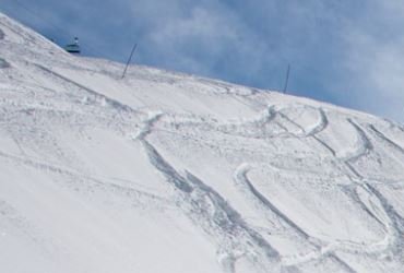 off-piste freeride ski school courchevel booking