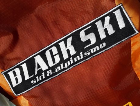 logo black ski ski school courchevel ski school